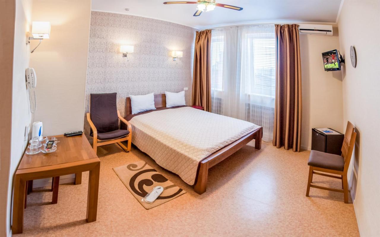 Antwo-Hotel Carcóvia Quarto foto